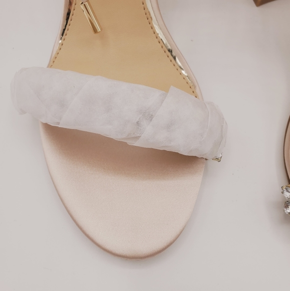 Badgley Mischka Jewel, Uzuri, Champagne NWOB - Picture 11 of 11